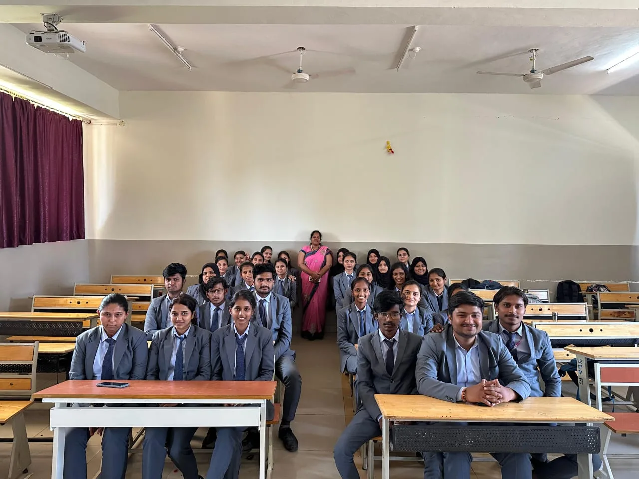 BBA students attending interview training and personality development at KLE BBA College Ranebennur